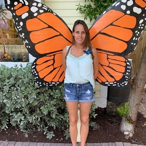 Meet your Posher, Laura